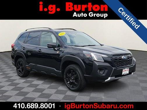 Crystal Black Silica 2023 Subaru Forester Wilderness