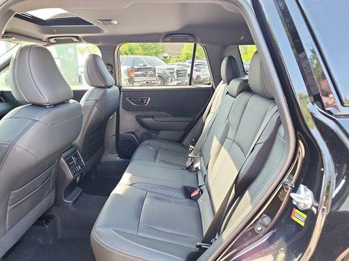 Black / Silver 2026 Subaru Outback Limited