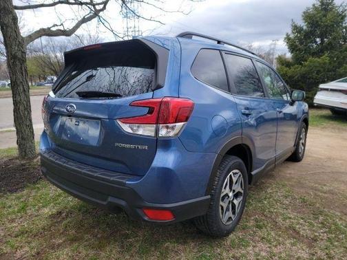 Horizon Blue Pearl 2021 Subaru Forester Premium