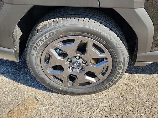 Black / Silver 2026 Subaru Outback Premium