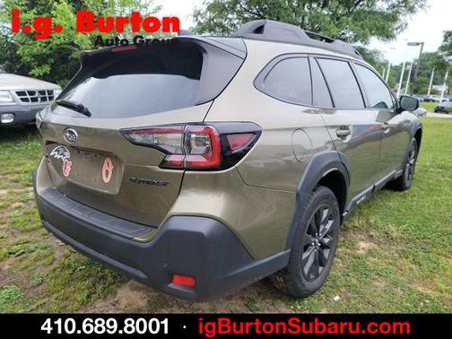 Autumn Green Metallic 2024 Subaru Outback Onyx Edition