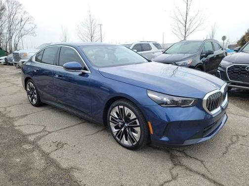 2024 BMW 530 i xDrive