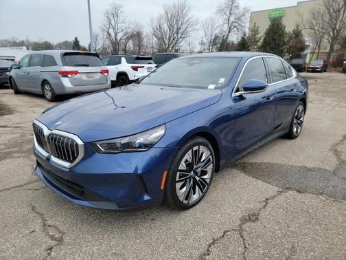 2024 BMW 530 i xDrive