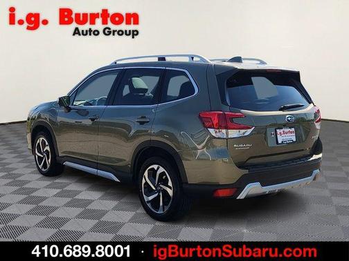 Autumn Green Metallic 2023 Subaru Forester Touring