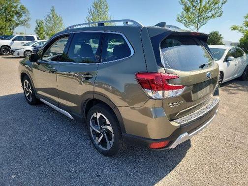 Autumn Green Metallic 2023 Subaru Forester Touring