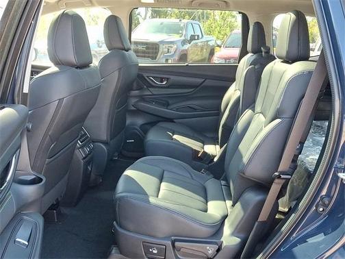 2025 Subaru Ascent Onyx Edition Touring