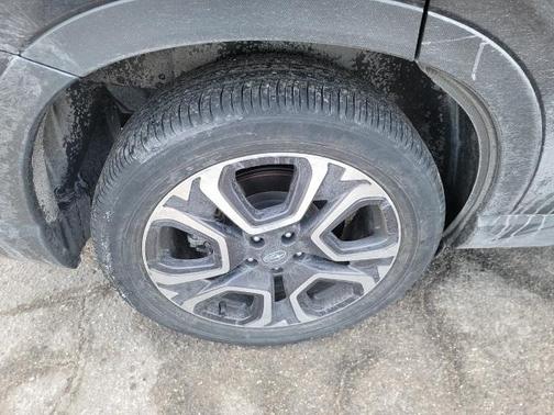 2023 Subaru Ascent Limited 8-Passenger