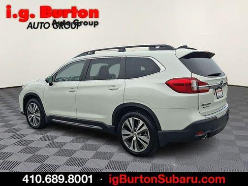 Crystal White Pearl 2022 Subaru Ascent Limited 7-Passenger