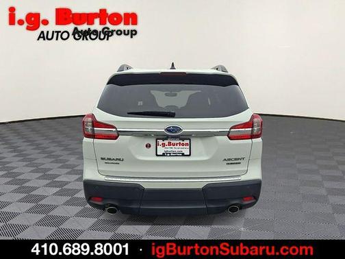 Crystal White Pearl 2022 Subaru Ascent Limited 7-Passenger