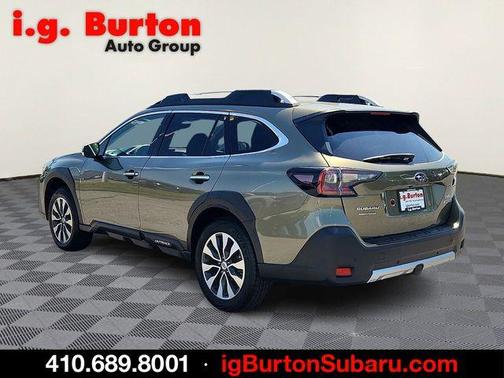Autumn Green Metallic 2025 Subaru Outback Touring XT