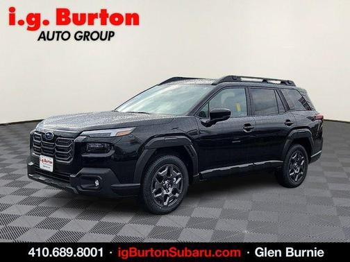 Black / Silver 2026 Subaru Outback Premium