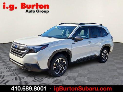 White Pearl 2026 Subaru Forester Premium