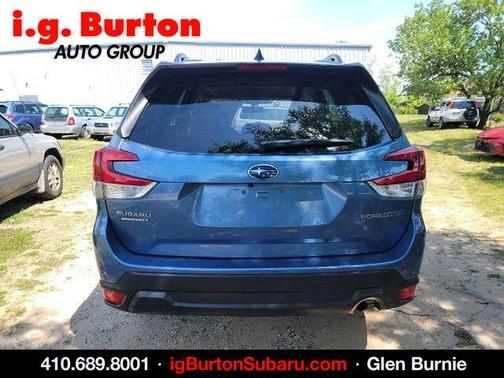 Horizon Blue Pearl 2024 Subaru Forester Premium