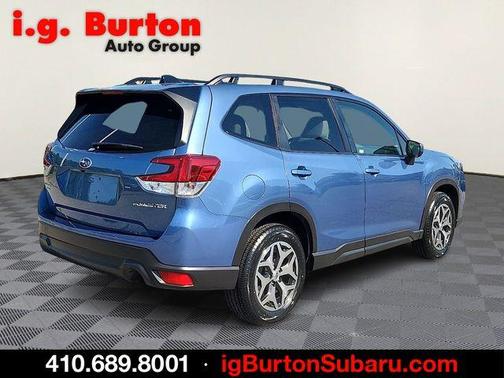 Horizon Blue Pearl 2024 Subaru Forester Premium