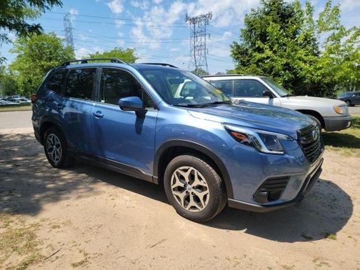 Horizon Blue Pearl 2024 Subaru Forester Premium