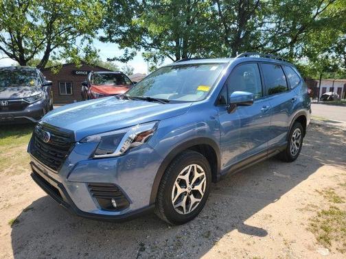 Horizon Blue Pearl 2024 Subaru Forester Premium