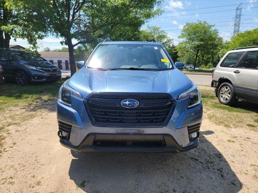 Horizon Blue Pearl 2024 Subaru Forester Premium