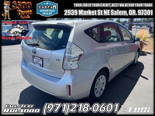Classic Silver Metallic 2012 Toyota Prius v Five