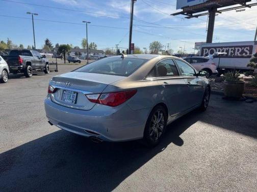 Iridescent Silver Blue 2011 Hyundai SONATA SE