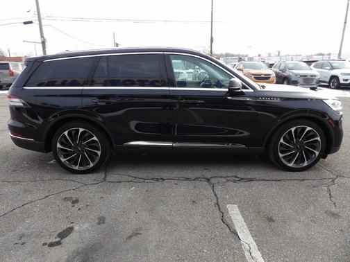 Infinite Black 2020 Lincoln Aviator Reserve AWD