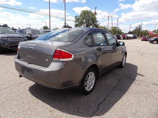 2010 Ford Focus SE