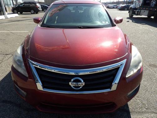 Cayenne Red Metallic 2013 Nissan Altima 2.5 S