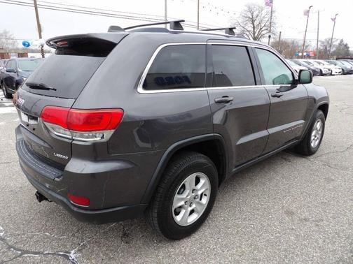 2017 Jeep Grand Cherokee Laredo