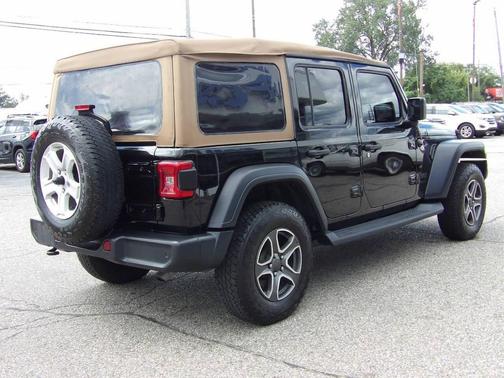 2020 Jeep Wrangler Unlimited Black and Tan 4X4