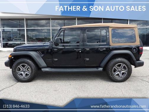 2020 Jeep Wrangler Unlimited Black and Tan 4X4