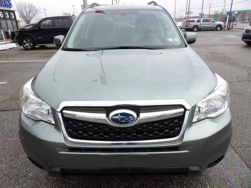 2014 Subaru Forester 2.5i Touring