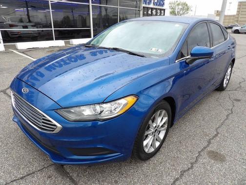 Lightning Blue 2017 Ford Fusion SE