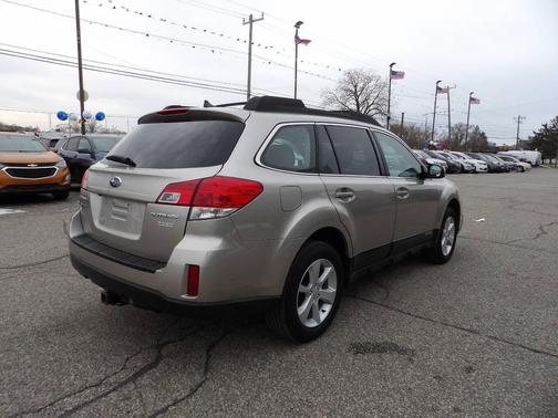 2014 Subaru Outback 2.5i Premium