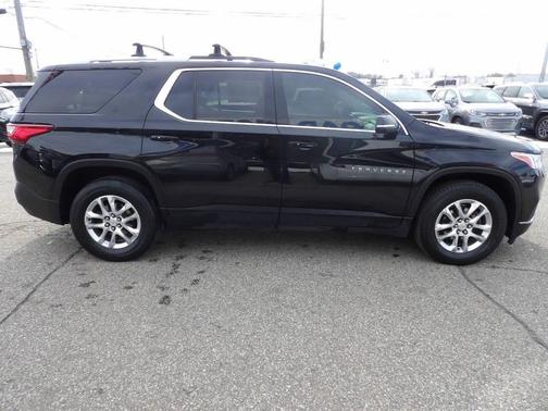 2018 Chevrolet Traverse LT Cloth