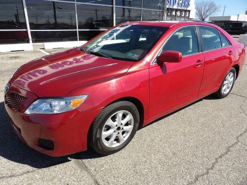 Barcelona Red Metallic 2011 Toyota Camry LE