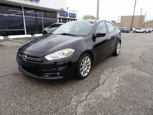 Pitch Black Clearcoat 2014 Dodge Dart Limited