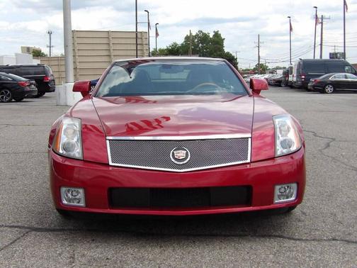 2004 Cadillac XLR Base