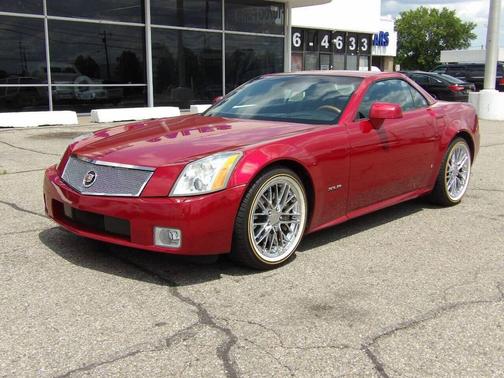 2004 Cadillac XLR Base