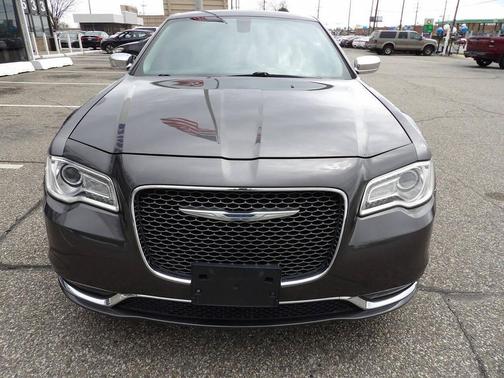 Granite Crystal Metallic Clearcoat 2016 Chrysler 300 S