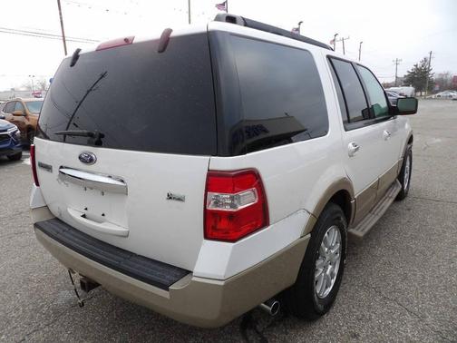 2011 Ford Expedition XLT