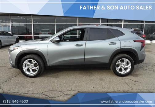 2024 Chevrolet Trax LS
