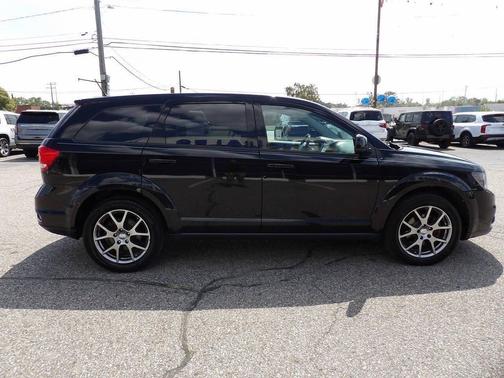 Pitch Black Clearcoat 2016 Dodge Journey R/T