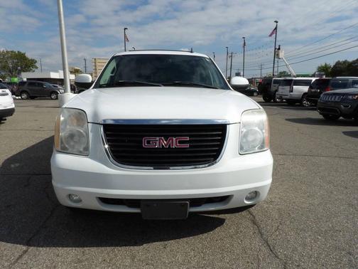 2008 GMC Yukon XL 1500 SLT