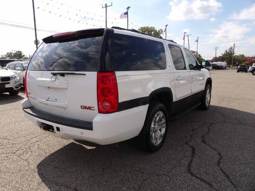 2008 GMC Yukon XL 1500 SLT