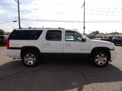 2008 GMC Yukon XL 1500 SLT