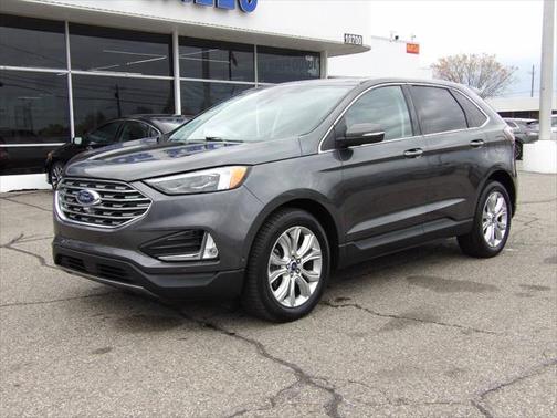 2020 Ford Edge Titanium
