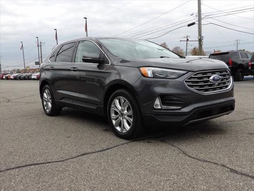 2020 Ford Edge Titanium