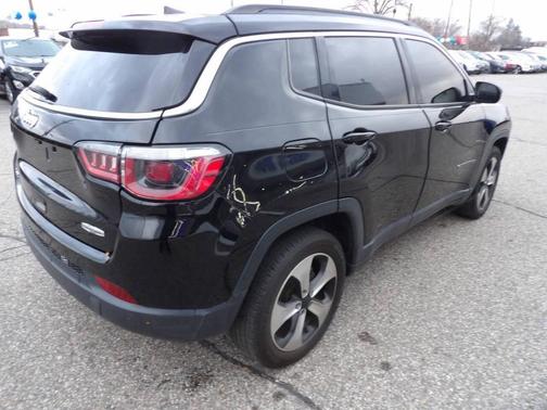2017 Jeep New Compass Latitude