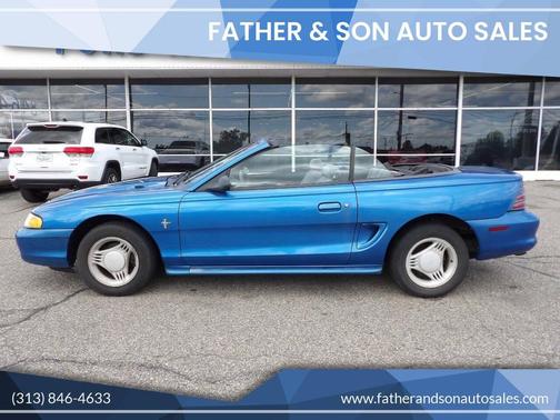 1994 Ford Mustang Base
