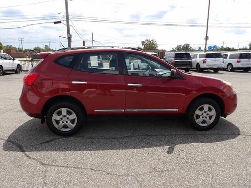 Cayenne Red 2014 Nissan Rogue Select S