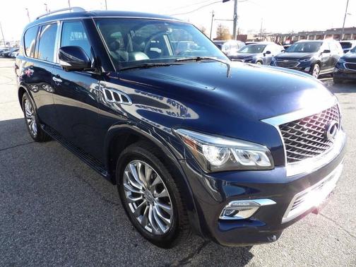 2017 INFINITI QX80 Base